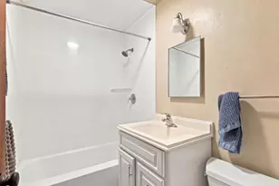 1631 Jefferson St, Madison, WI 53711 - Photo 14
