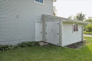 4702 Flint Ln, Madison, WI 53714 - Photo 36