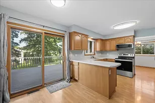 4702 Flint Ln, Madison, WI 53714 - Photo 12