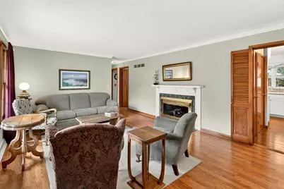2566 White Oaks Drive, Beloit, WI 53511 - Photo 6