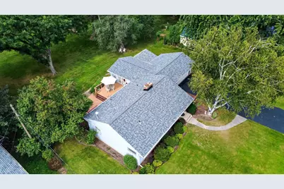 2566 White Oaks Drive, Beloit, WI 53511 - Photo 36