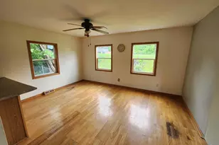 402 Lord St, Edgerton, WI 53534 - Photo 6
