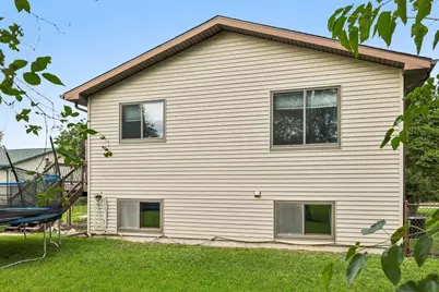 305 W Lafollette Street, Pardeeville, WI 53954 - Photo 38