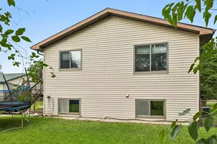 305 W Lafollette St, Pardeeville, WI 53954 - Photo 38