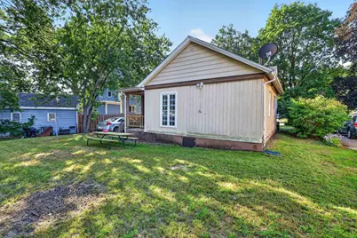 737 W Grand Avenue, Beloit, WI 53511 - Photo 28