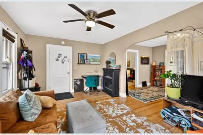 2029 Jenifer Street, Madison, WI 53704 - Photo 6