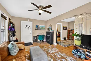2029 Jenifer St, Madison, WI 53704 - Photo 6