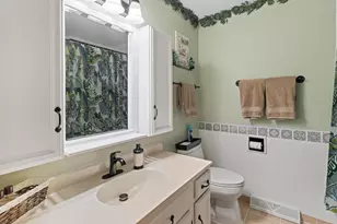 4117 Donald Dr, Madison, WI 53704 - Photo 14