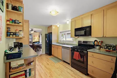 2614 Scofield Street, Madison, WI 53704 - Photo 10