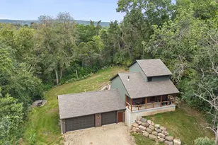 N4709 St Lawrence Bluff Rd, Poynette, WI 53955 - Photo 2