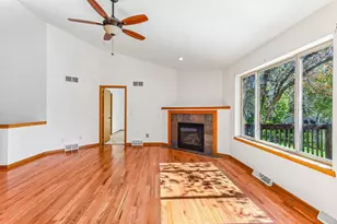 6905 Buckhorn Dr, Madison, WI 53718 - Photo 4