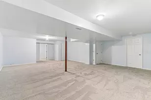 6905 Buckhorn Dr, Madison, WI 53718 - Photo 24