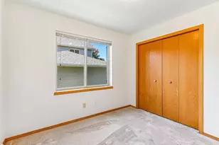 6905 Buckhorn Dr, Madison, WI 53718 - Photo 12