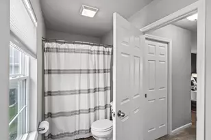 2102 Carl Ave, Stoughton, WI 53589 - Photo 10