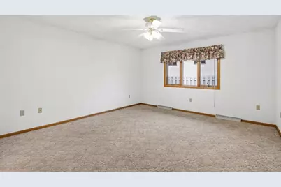 20 Village Homes Drive, Waunakee, WI 53597 - Photo 20