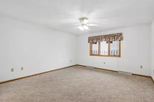 20 Village Homes Dr, Waunakee, WI 53597 - Photo 20