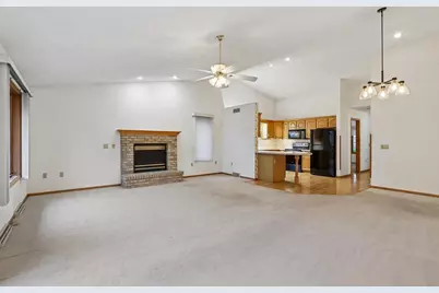 20 Village Homes Drive, Waunakee, WI 53597 - Photo 10