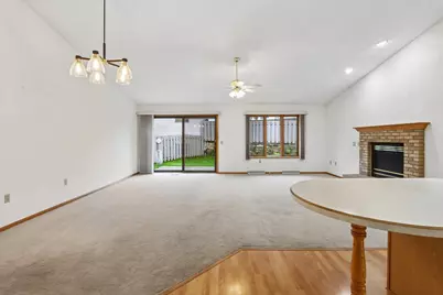 20 Village Homes Drive, Waunakee, WI 53597 - Photo 8