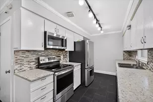 5809 Thrush Ln, Madison, WI 53711 - Photo 48