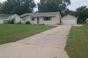 2312 Skyline Dr, Beloit, WI 53511 - Photo 1