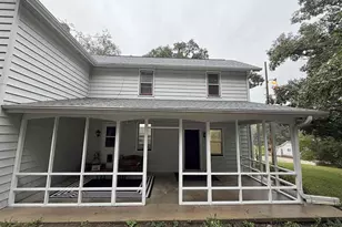 515 State Farm Rd, , WI 53531 - Photo 2