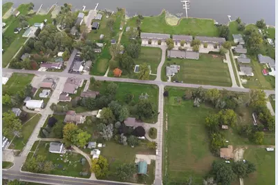 166 E 2nd Street, Marquette, WI 53947 - Photo 32