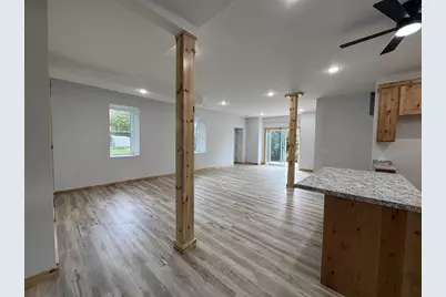 166 E 2nd Street, Marquette, WI 53947 - Photo 12