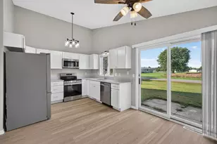 100 Thomas Pl, Arena, WI 53503 - Photo 6