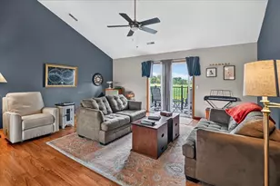 6633 Reston Heights Dr, Madison, WI 53718 - Photo 12