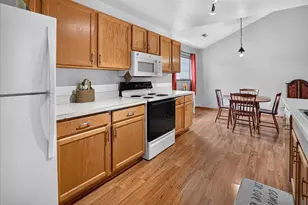 6633 Reston Heights Dr, Madison, WI 53718 - Photo 22