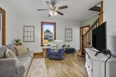 2 S Western Avenue, Deerfield, WI 53531 - Photo 4