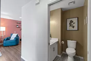 6649 Raymond Rd, Madison, WI 53711 - Photo 10