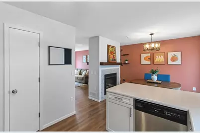 6649 Raymond Road #10, Madison, WI 53711 - Photo 18