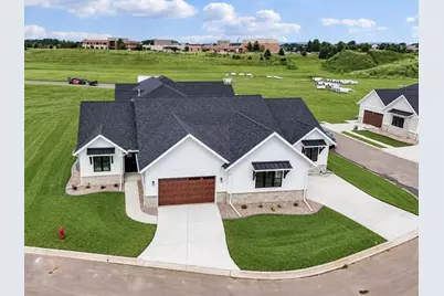 135 Goldenrod Way #Lt18, Prairie Du Sac, WI 53578 - Photo 2