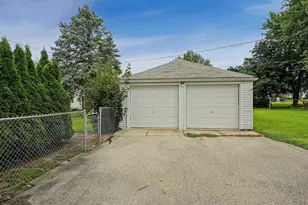 2511 8th St, Monroe, WI 53566 - Photo 40