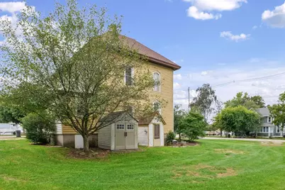 330 W Main Street, Princeton, WI 54968 - Photo 6