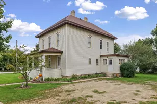 330 W Main St, Princeton, WI 54968 - Photo 4