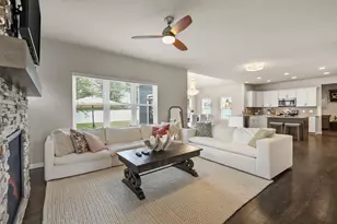 803 Liliana Terr, Oregon, WI 53575 - Photo 6