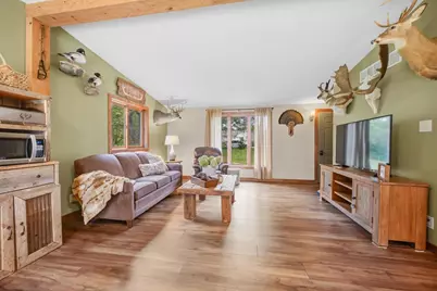 326 E Russell Road, Janesville, WI 53545 - Photo 4
