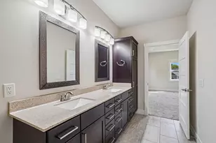 9902 Peach Leaf Ln, Middleton, WI 53562 - Photo 20