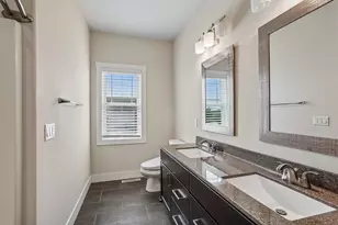 9902 Peach Leaf Ln, Middleton, WI 53562 - Photo 24