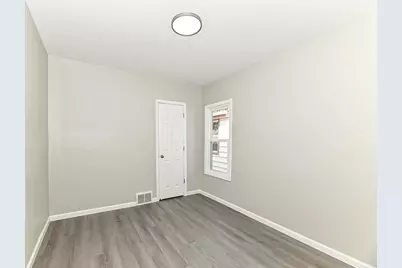 3754 S Rutland Avenue, Saint Francis, WI 53235 - Photo 20