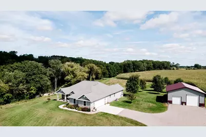 N3950 Hwy 146, Fall River, WI 53932 - Photo 4