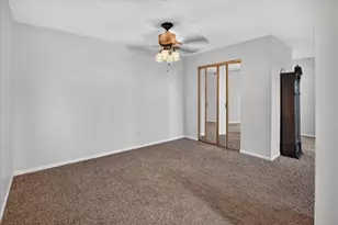 1430 Wheeler Ct, Madison, WI 53704 - Photo 10