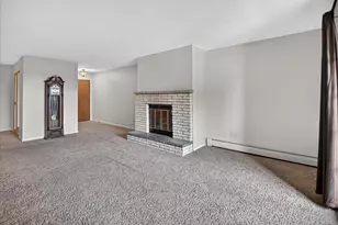 1430 Wheeler Ct, Madison, WI 53704 - Photo 6