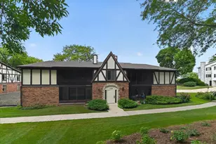 1430 Wheeler Ct, Madison, WI 53704 - Photo 2