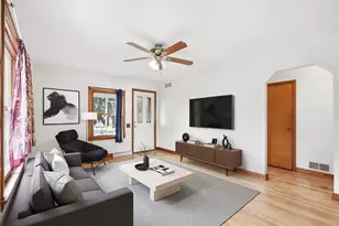 2682 South Ct, Madison, WI 53704 - Photo 6