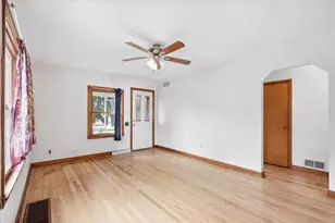 2682 South Ct, Madison, WI 53704 - Photo 16