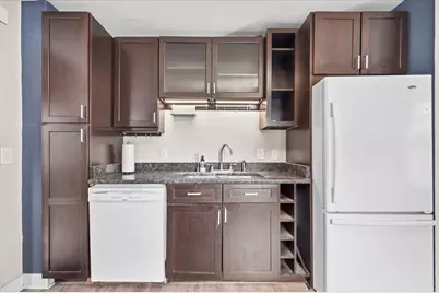 2682 South Court, Madison, WI 53704 - Photo 8
