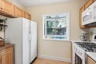 2426 Commonwealth Ave, Madison, WI 53711 - Photo 16